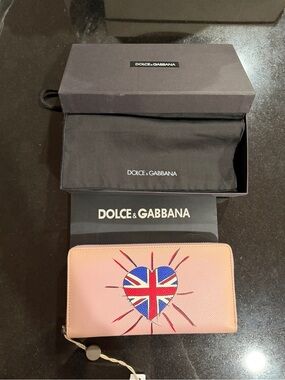 New Dolce & Gabbana Pink Wallet with Union Jack Heart